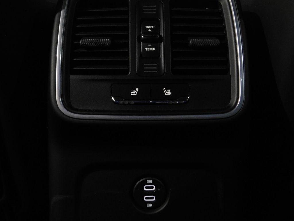 Porsche Macan GTS 2021