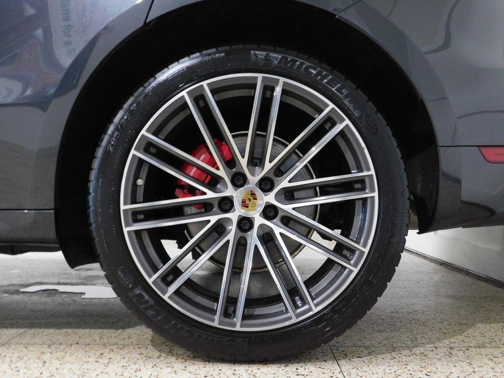Porsche Macan GTS 2021
