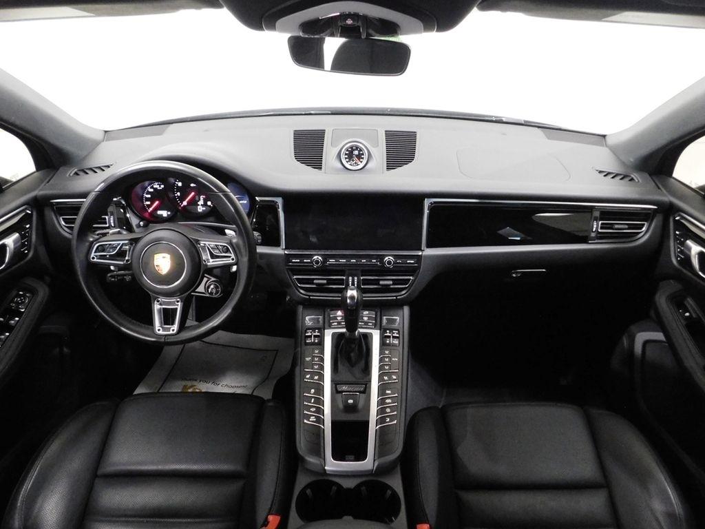 Porsche Macan GTS 2021