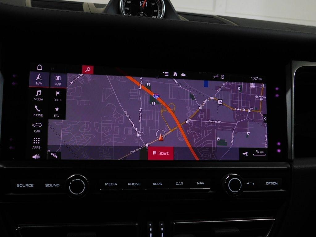 Porsche Macan GTS 2021