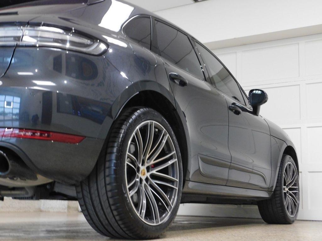 Porsche Macan GTS 2021