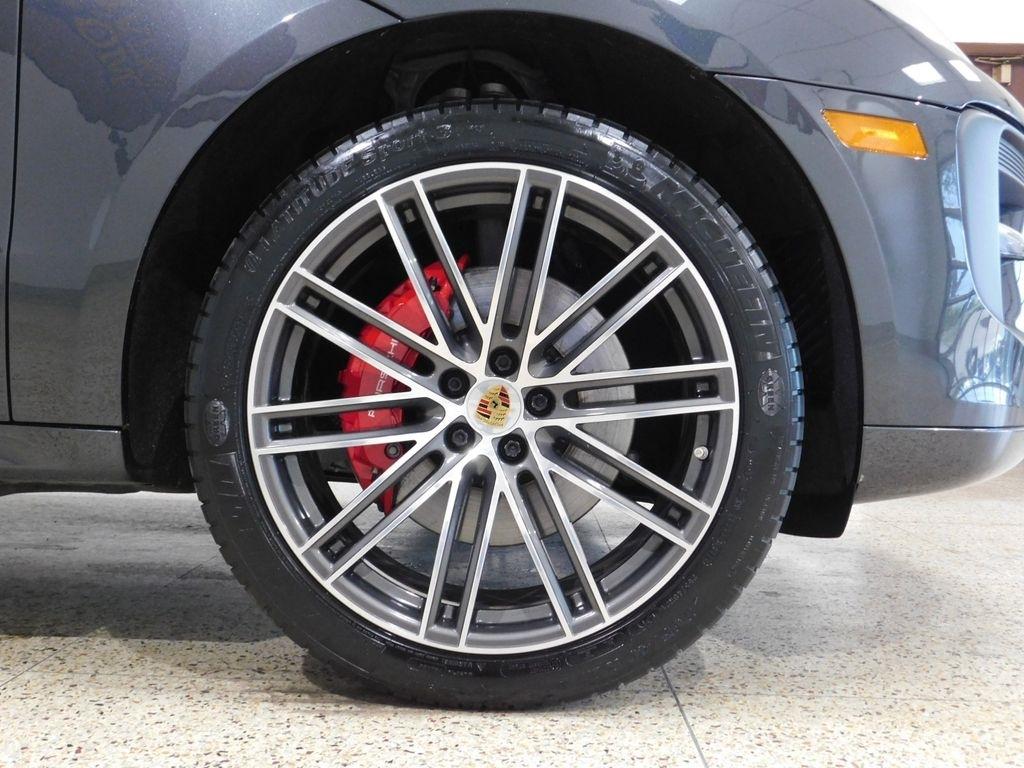 Porsche Macan GTS 2021
