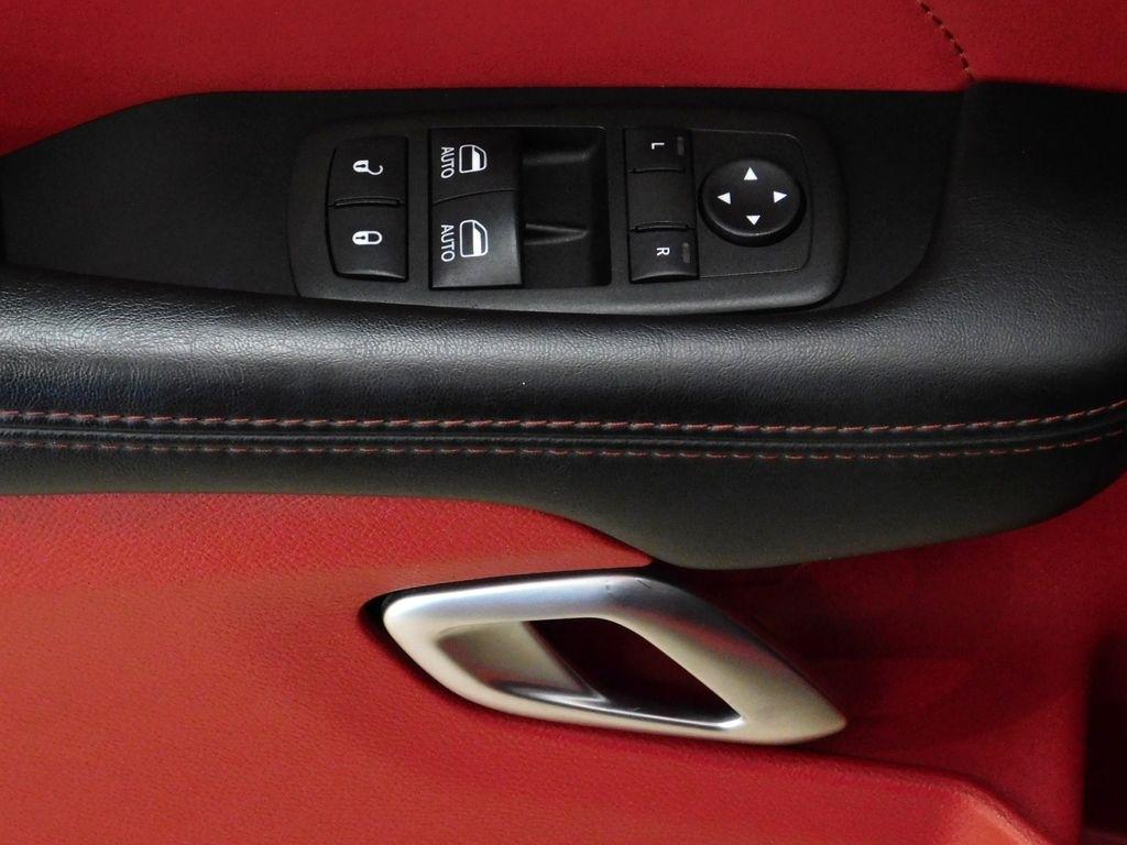 Dodge Challenger R/T Plus 2015