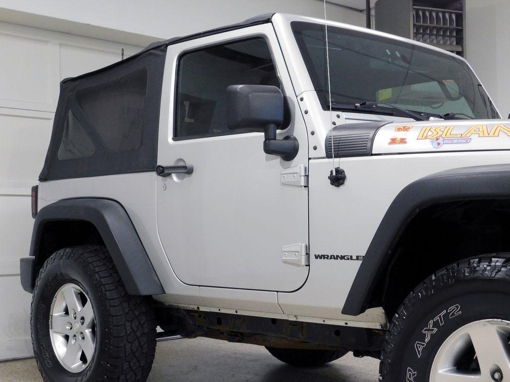 Jeep Wrangler Sport 4WD 2010