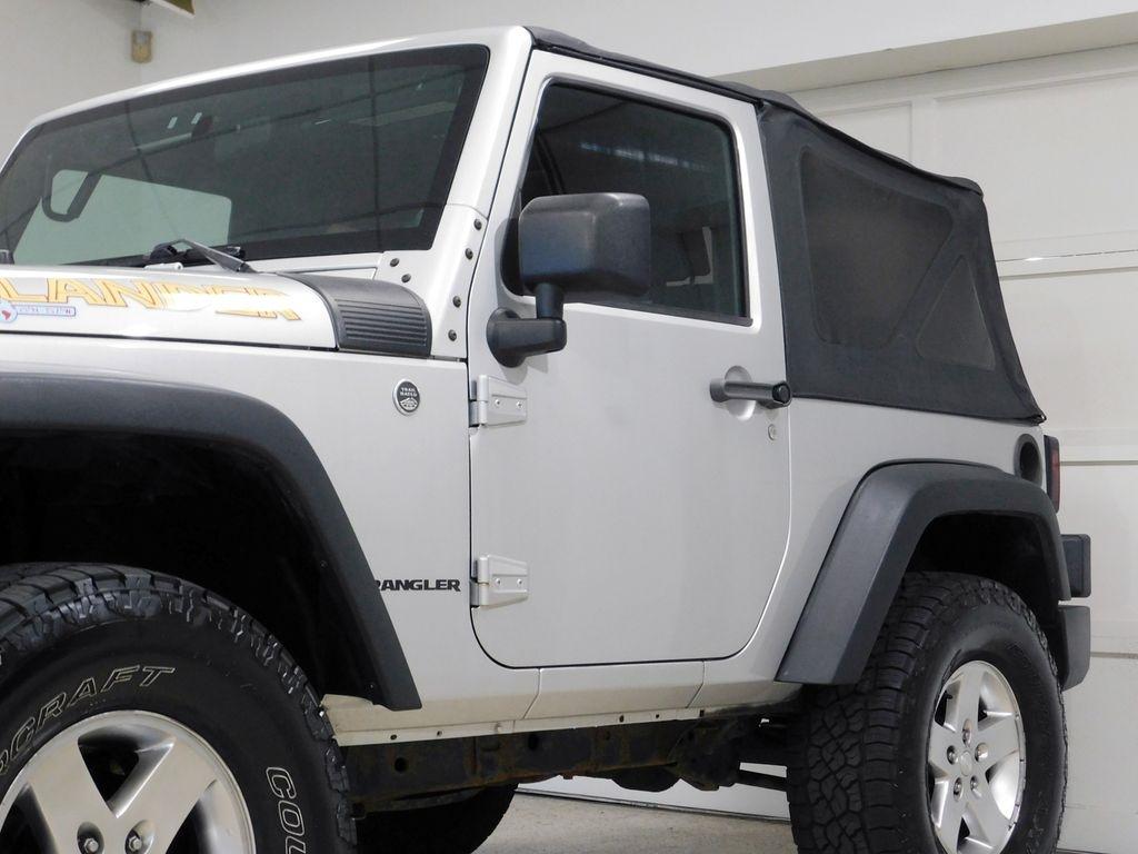 Jeep Wrangler Sport 4WD 2010