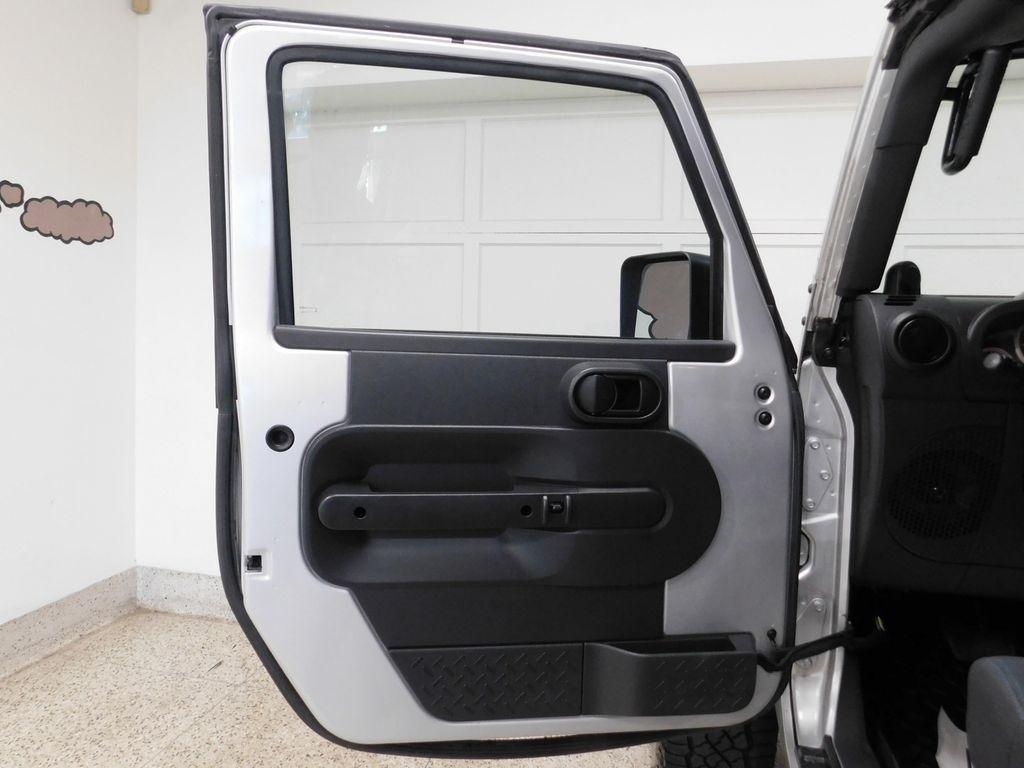 Jeep Wrangler Sport 4WD 2010