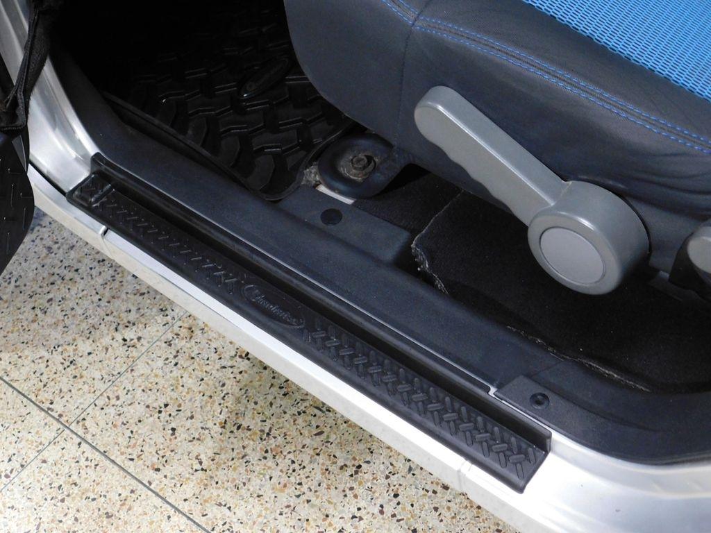 Jeep Wrangler Sport 4WD 2010
