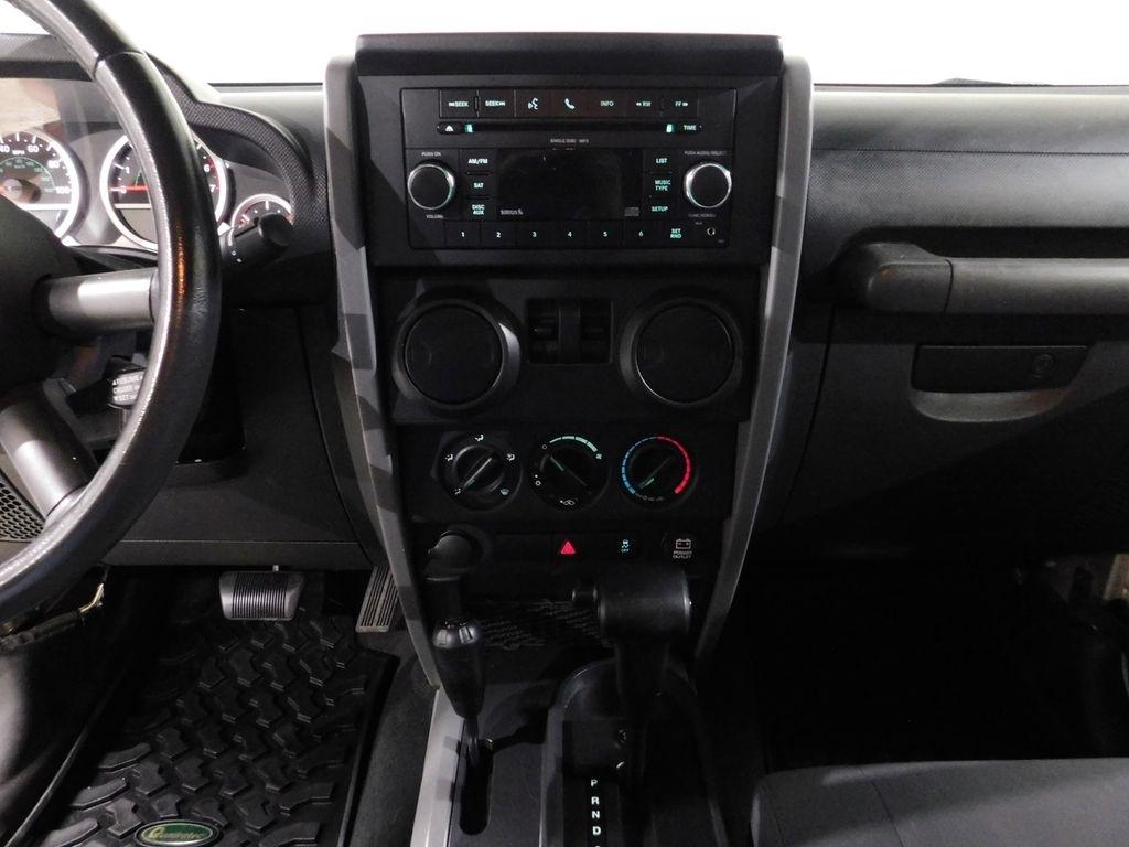 Jeep Wrangler Sport 4WD 2010