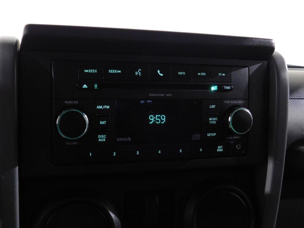 Jeep Wrangler Sport 4WD 2010