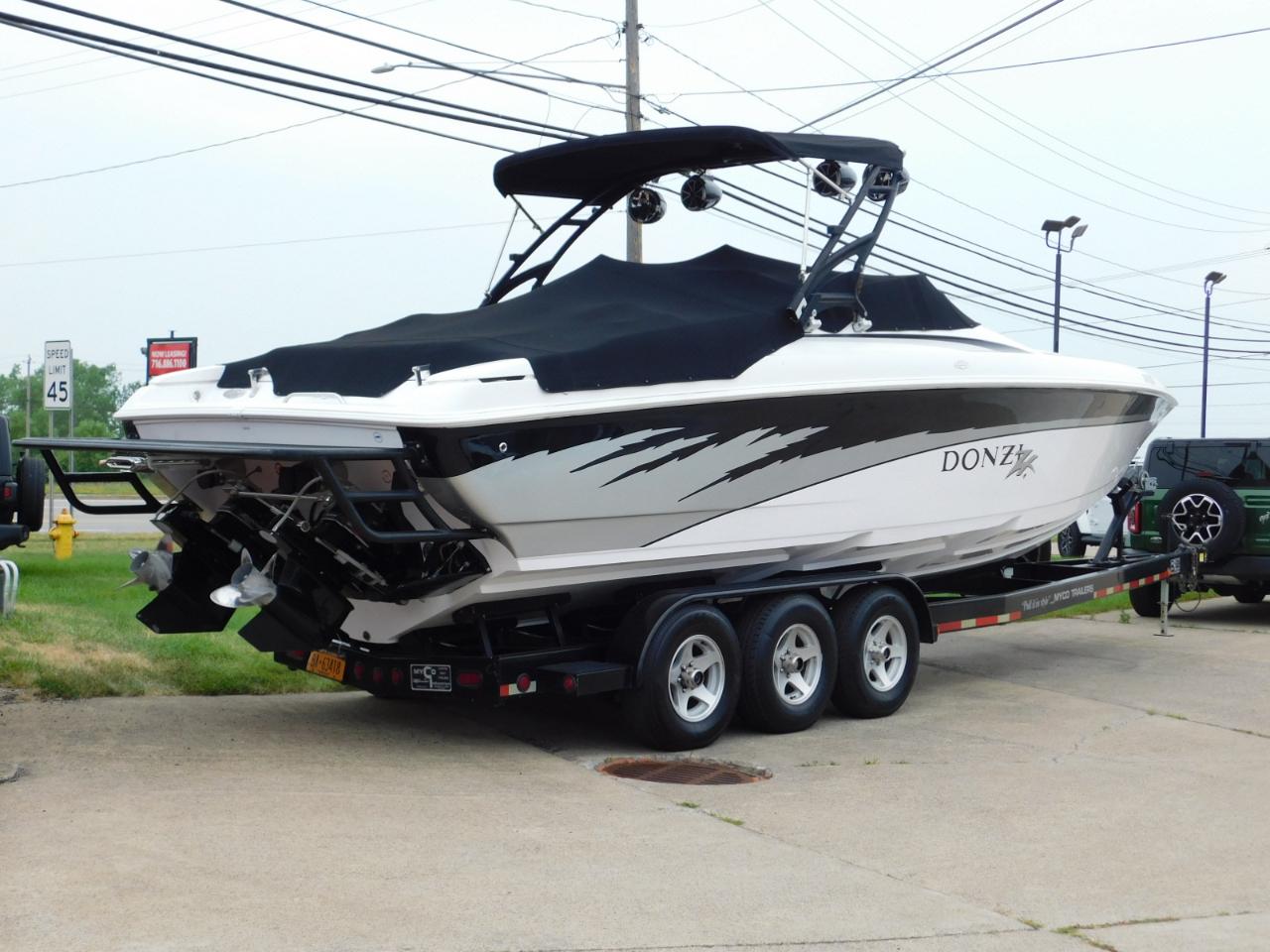 Donzi 33  2005