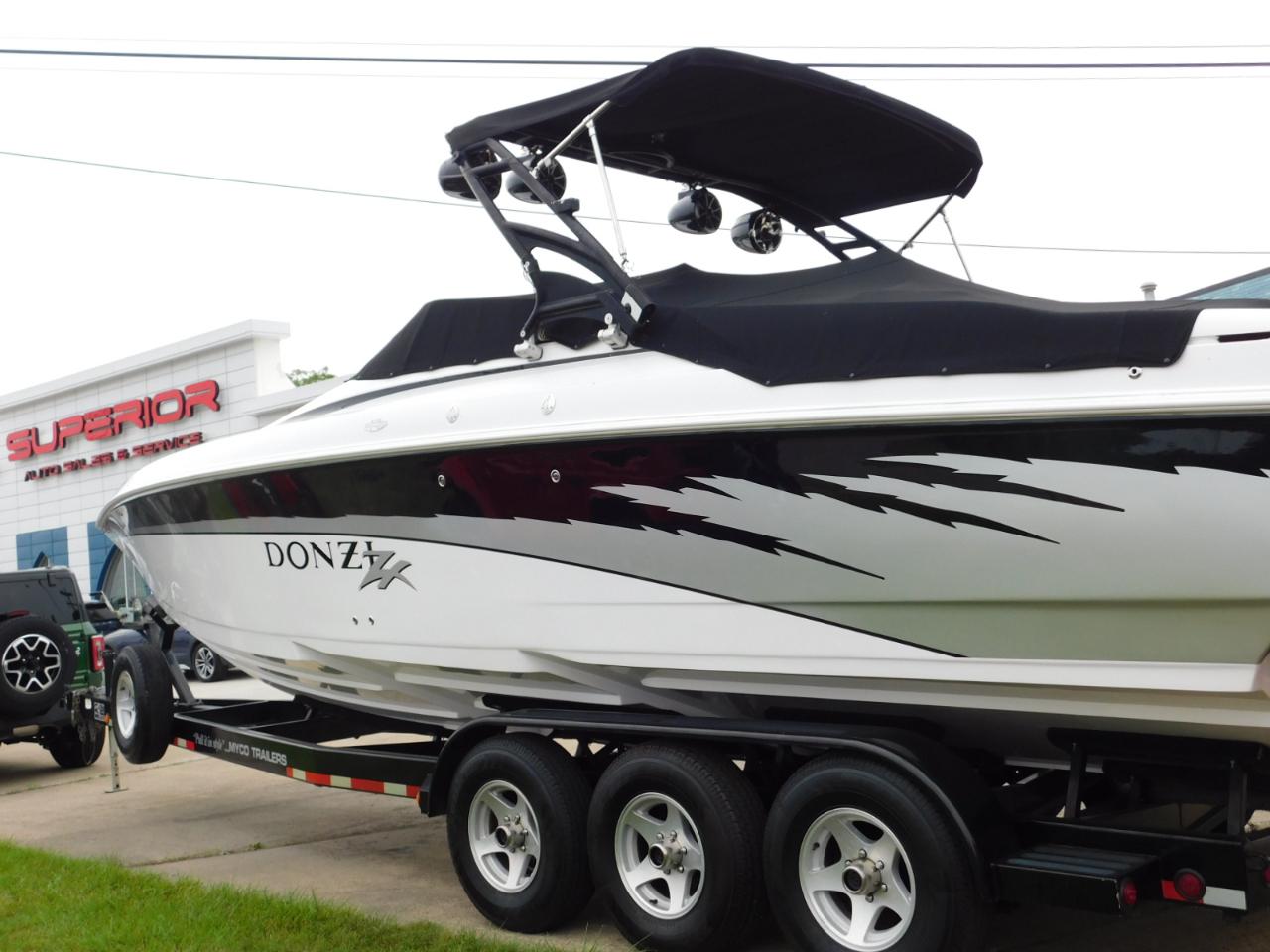 Donzi 33  2005