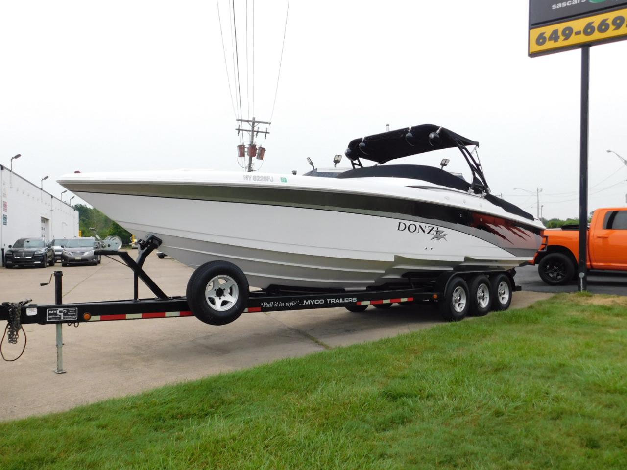 Donzi 33  2005