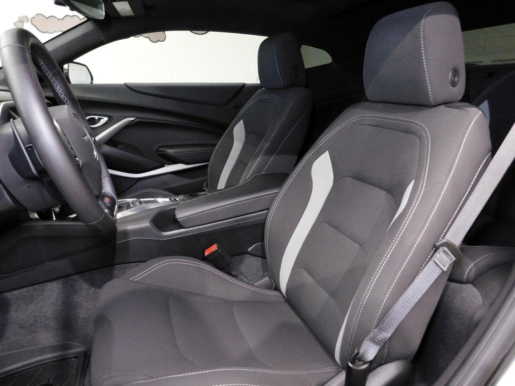 Chevrolet Camaro 1SS Coupe 8A 2018