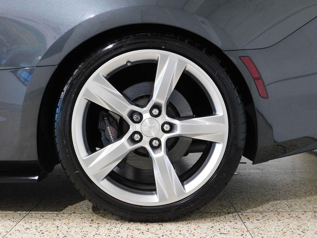 Chevrolet Camaro 1SS Coupe 8A 2018