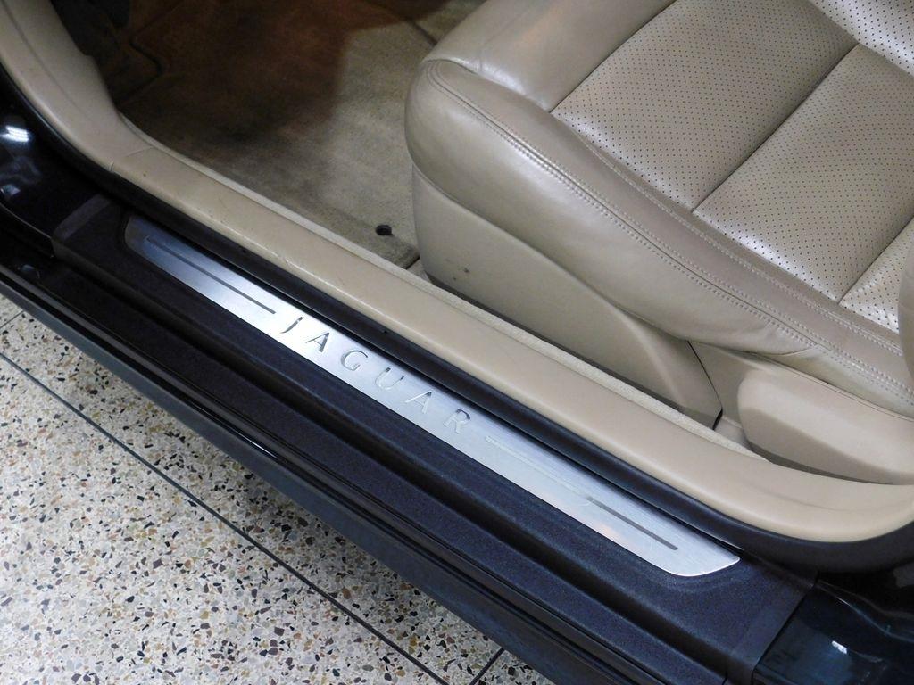 Jaguar XK-Series XK Convertible 2007