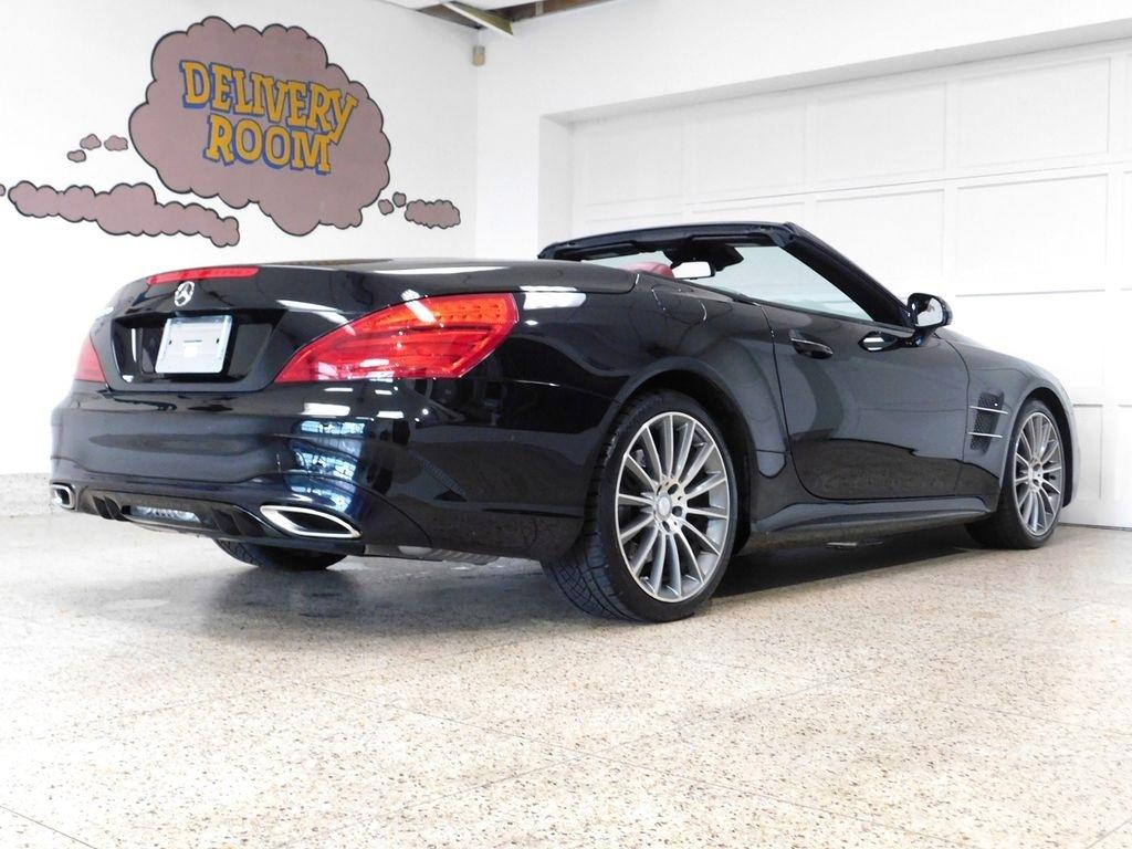 Mercedes-Benz SL-Class SL550 2017