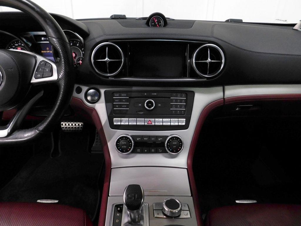 Mercedes-Benz SL-Class SL550 2017