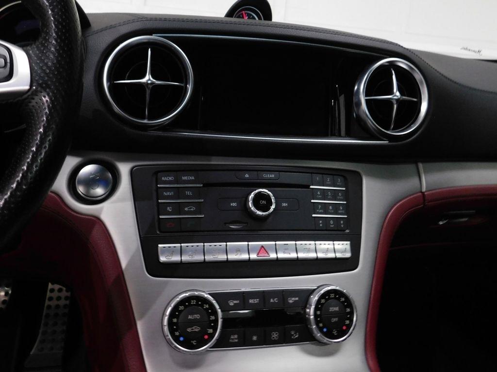 Mercedes-Benz SL-Class SL550 2017