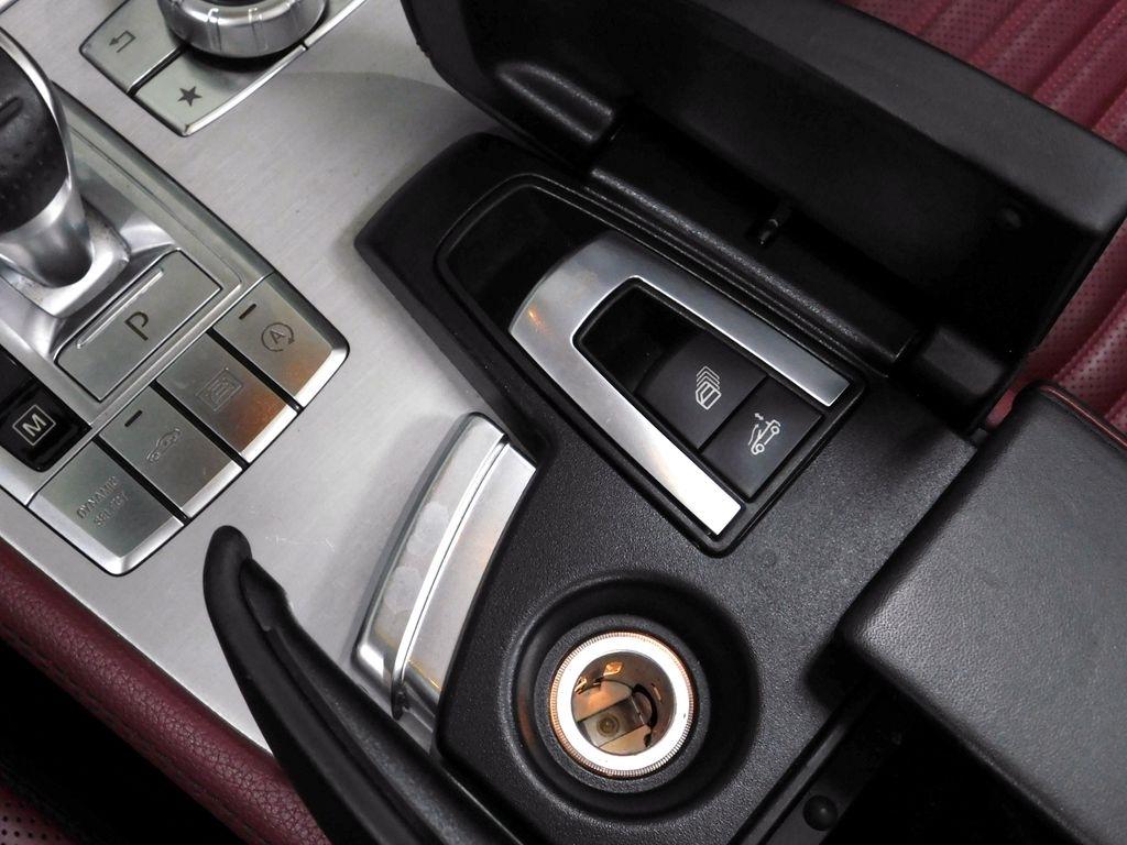 Mercedes-Benz SL-Class SL550 2017