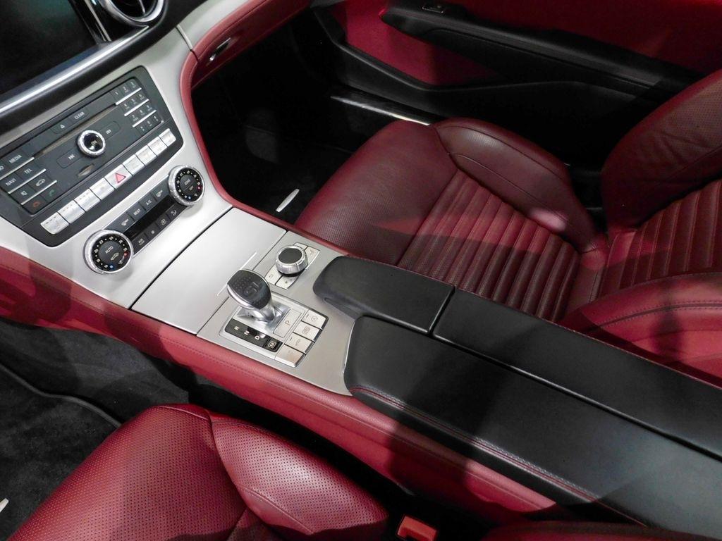 Mercedes-Benz SL-Class SL550 2017