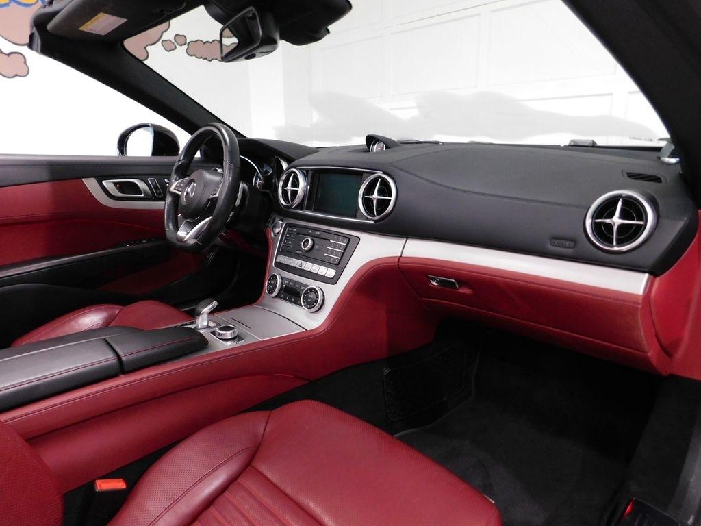 Mercedes-Benz SL-Class SL550 2017