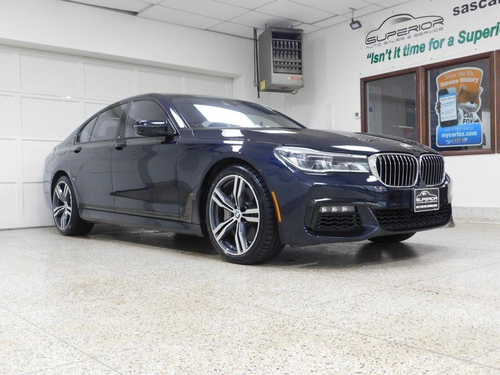 BMW 7-Series 750i xDrive 2019