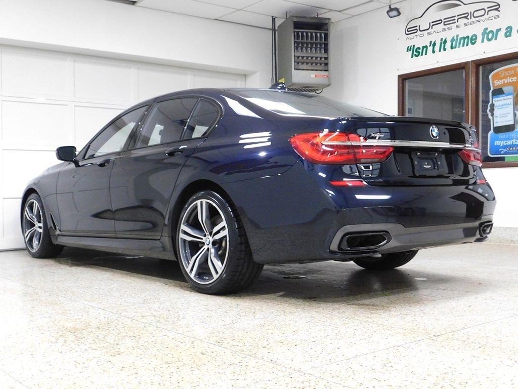 BMW 7-Series 750i xDrive 2019