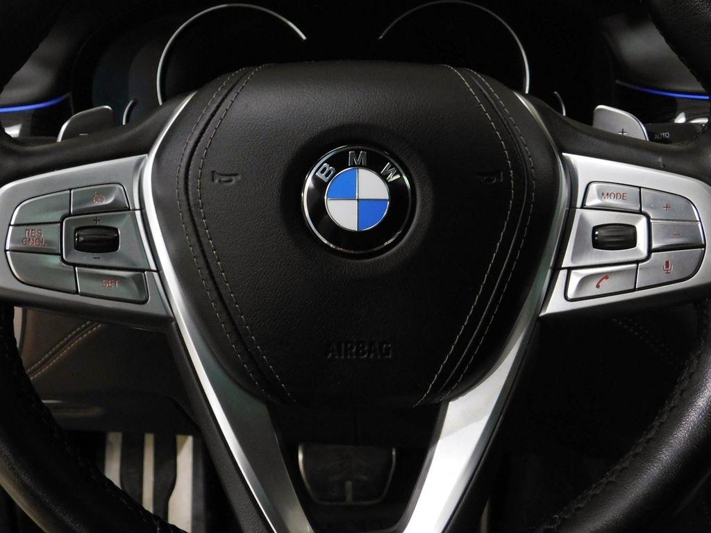 BMW 7-Series 750i xDrive 2019