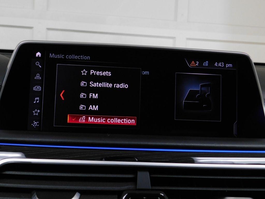 BMW 7-Series 750i xDrive 2019
