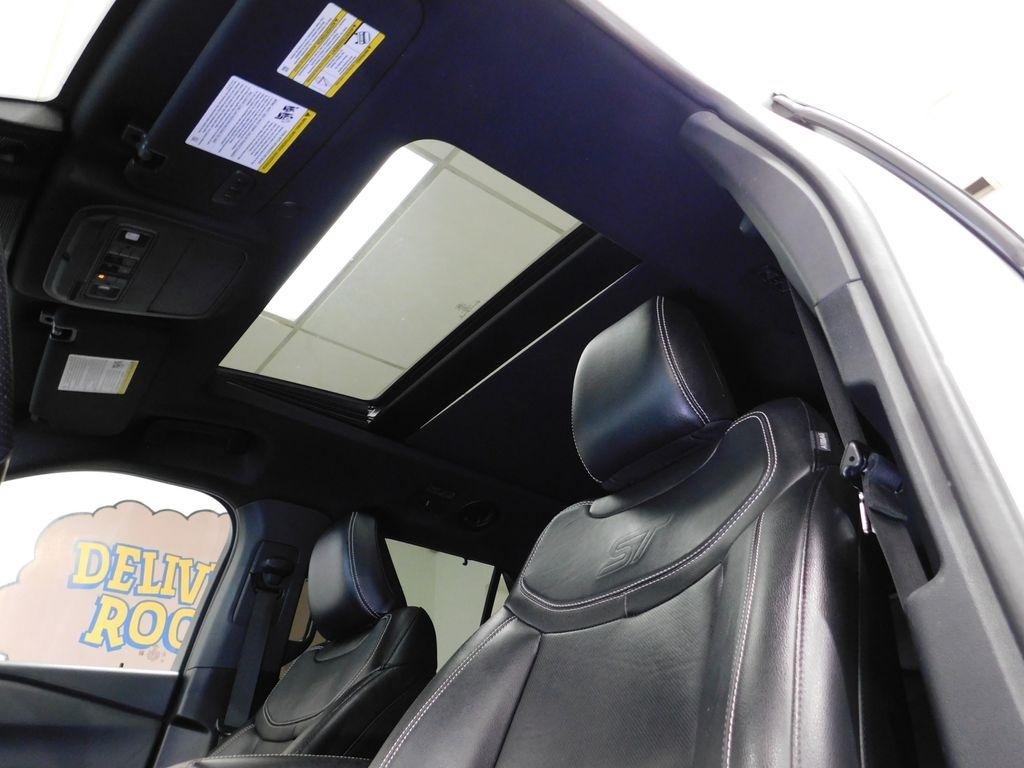 Ford Explorer ST AWD 2022