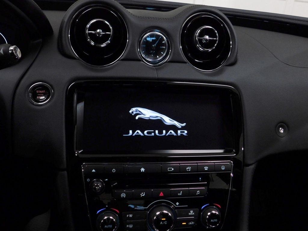 Jaguar XJ-Series R-Sport AWD 2018