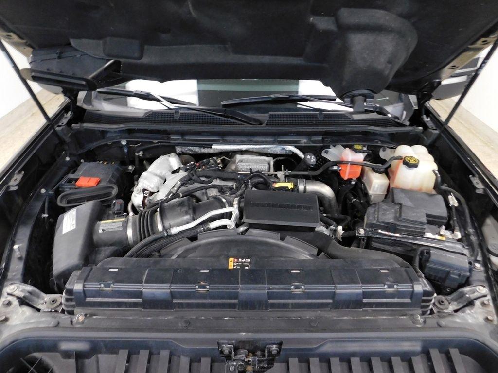 Chevrolet Silverado 2500HD High Country Crew Cab Long Box 4WD 2021