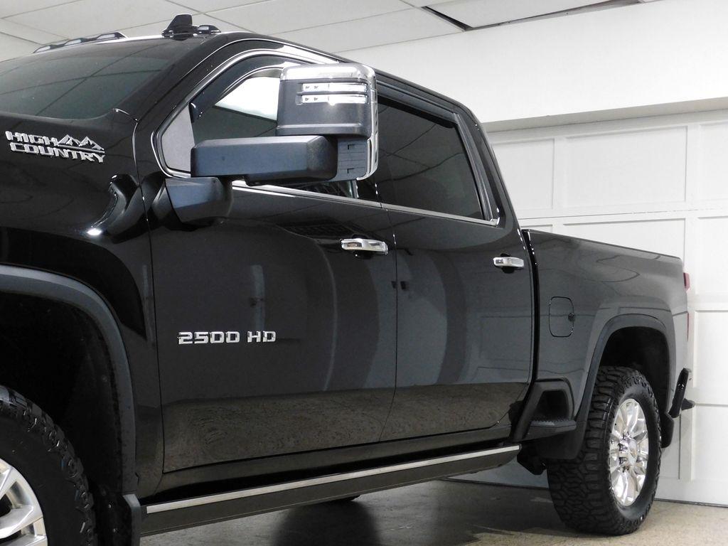 Chevrolet Silverado 2500HD High Country Crew Cab Long Box 4WD 2021
