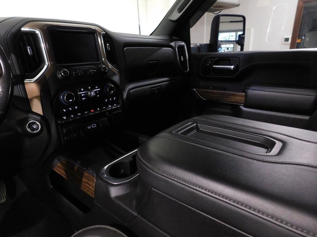 Chevrolet Silverado 2500HD High Country Crew Cab Long Box 4WD 2021