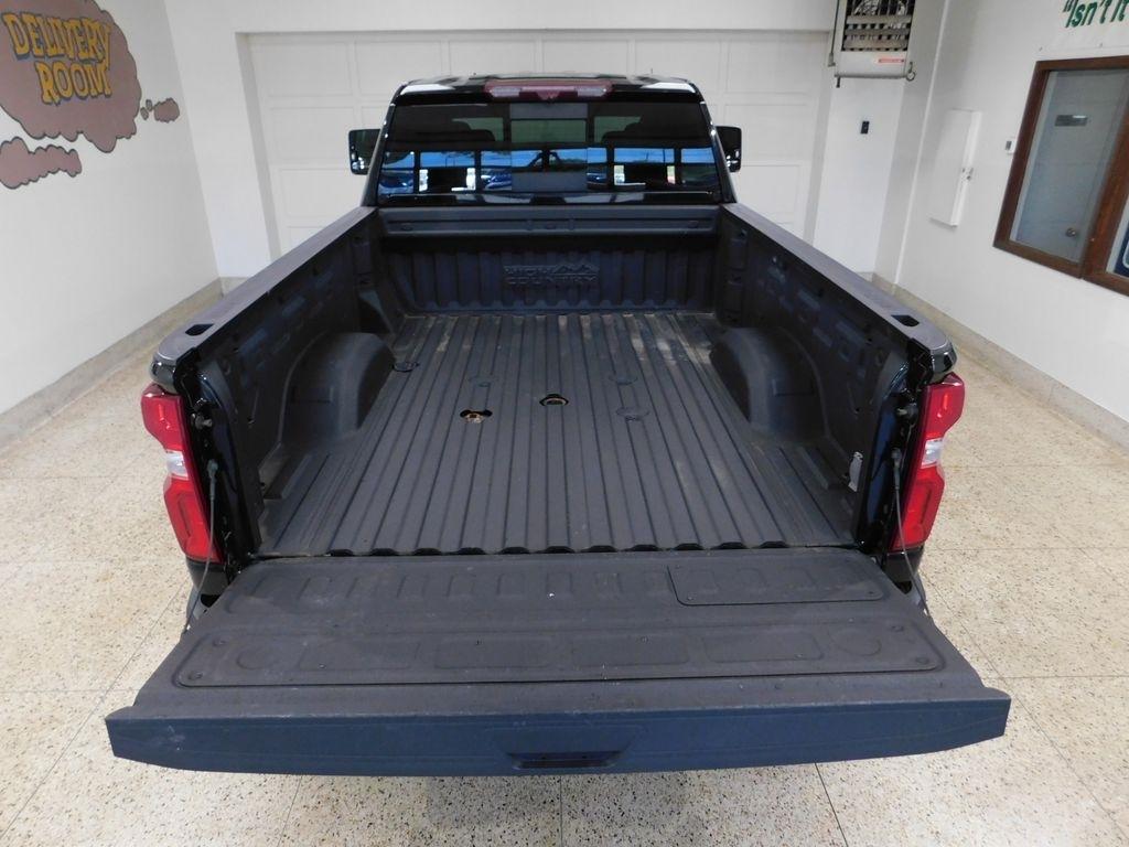 Chevrolet Silverado 2500HD High Country Crew Cab Long Box 4WD 2021