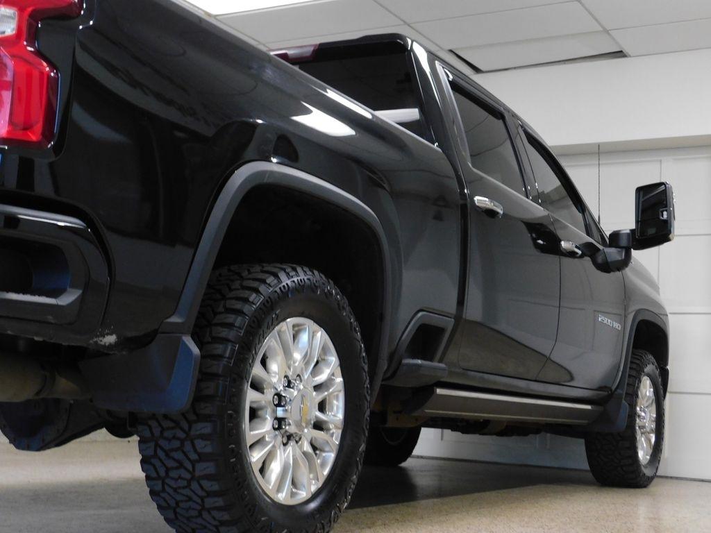 Chevrolet Silverado 2500HD High Country Crew Cab Long Box 4WD 2021