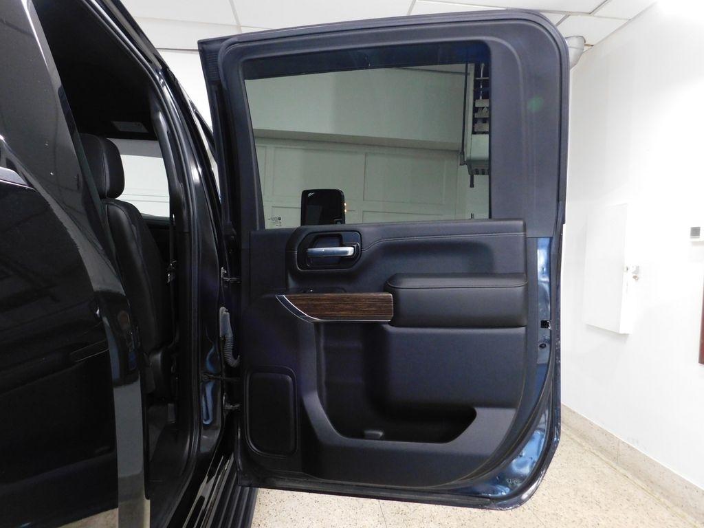 Chevrolet Silverado 2500HD High Country Crew Cab Long Box 4WD 2021