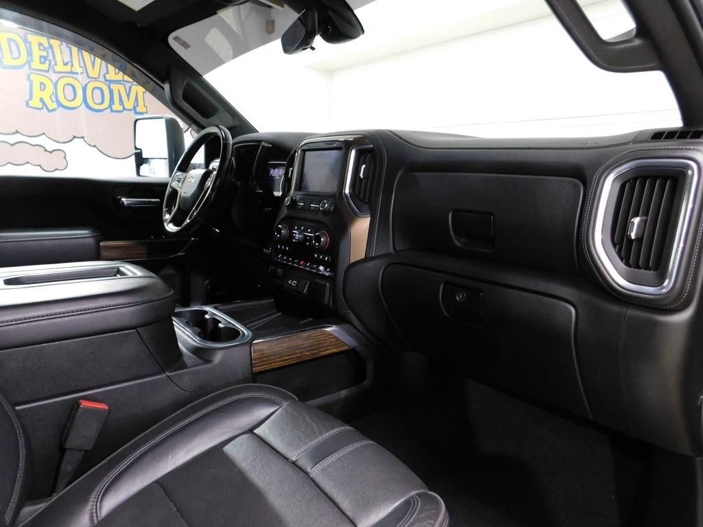 Chevrolet Silverado 2500HD High Country Crew Cab Long Box 4WD 2021