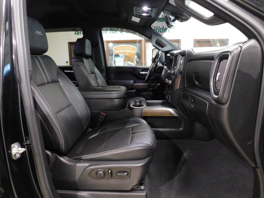 Chevrolet Silverado 2500HD High Country Crew Cab Long Box 4WD 2021