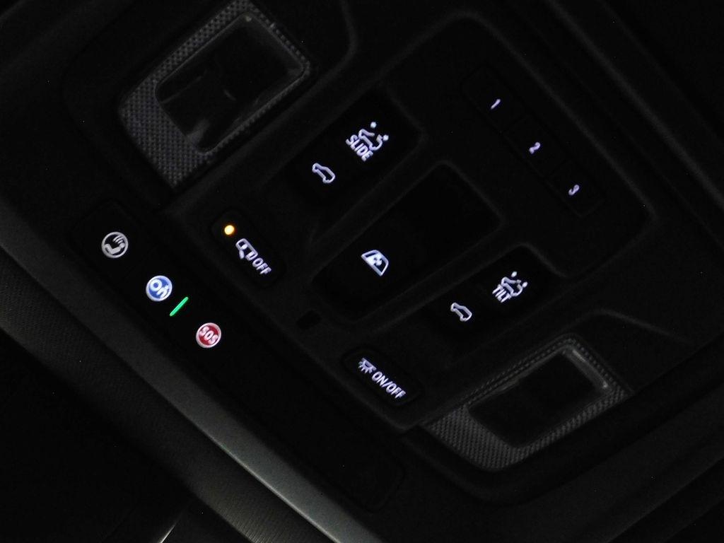 GMC Sierra 3500HD Denali Crew Cab 4WD 2021