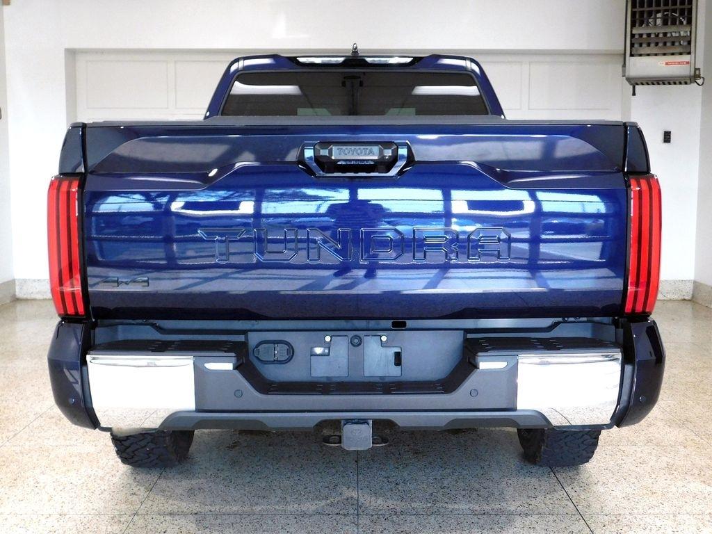 Toyota Tundra SR5 CrewMax 4WD Long Bed 2023