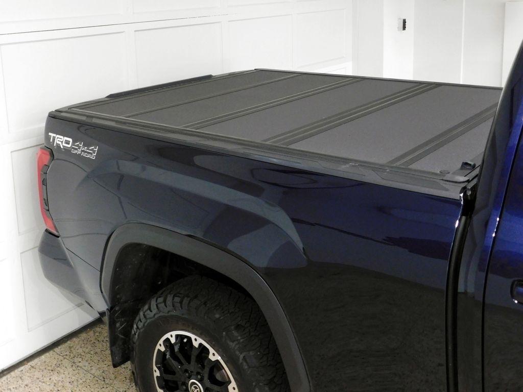 Toyota Tundra SR5 CrewMax 4WD Long Bed 2023