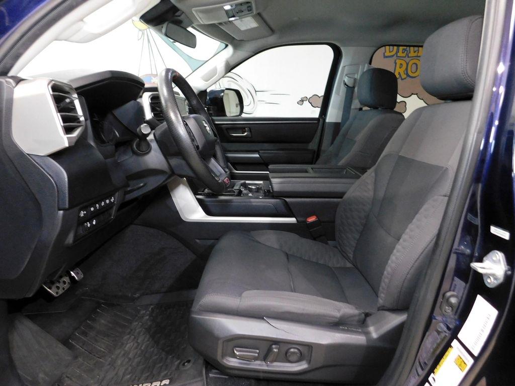 Toyota Tundra SR5 CrewMax 4WD Long Bed 2023
