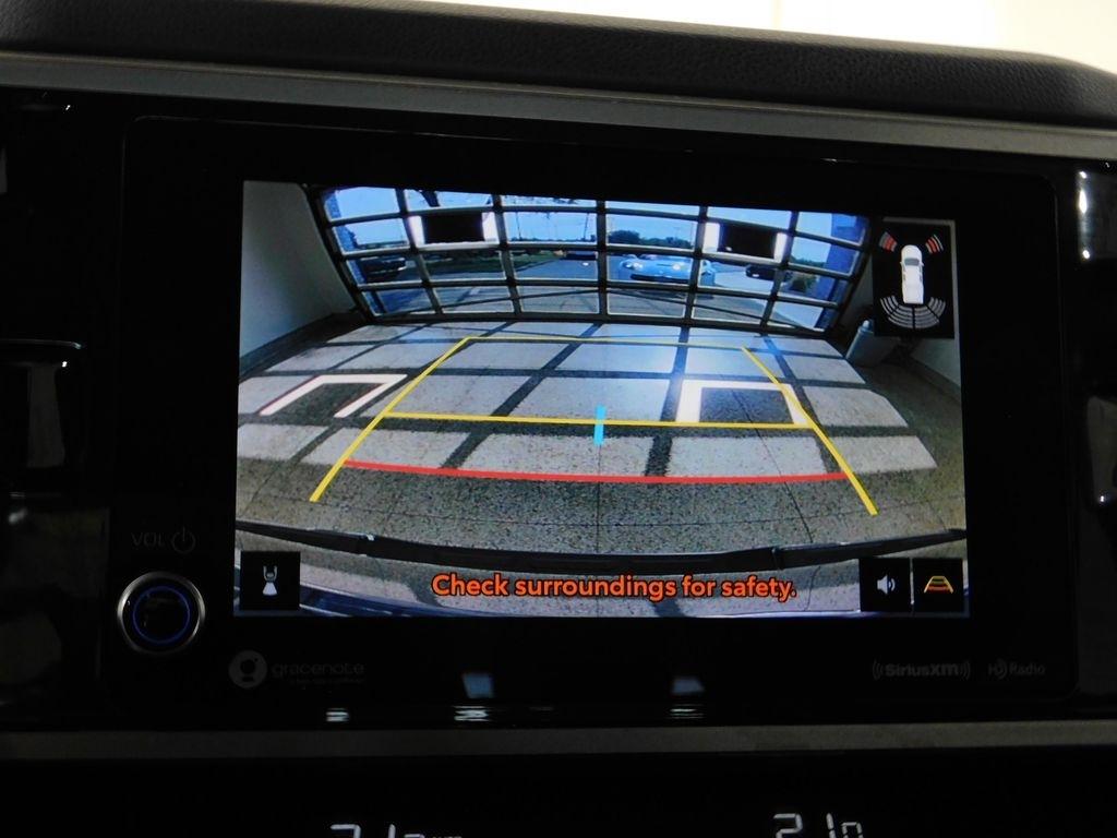 Toyota Tundra SR5 CrewMax 4WD Long Bed 2023