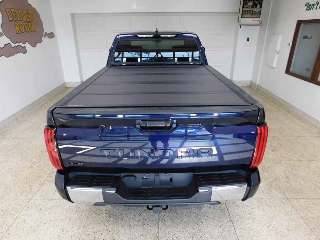 Toyota Tundra SR5 CrewMax 4WD Long Bed 2023