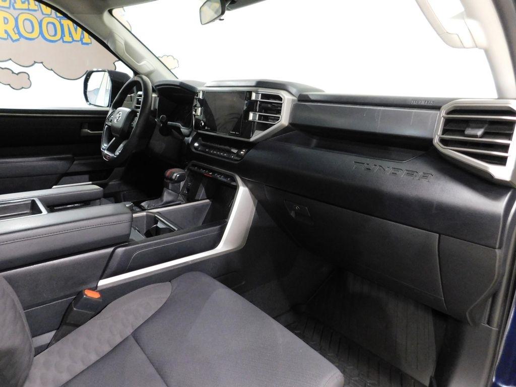 Toyota Tundra SR5 CrewMax 4WD Long Bed 2023