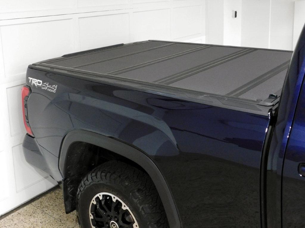 Toyota Tundra SR5 CrewMax 4WD 2023