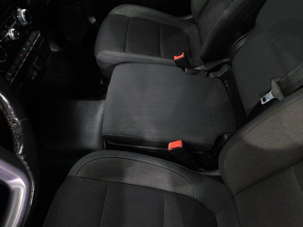 GMC Sierra 1500 SLE Double Cab 4WD 2019