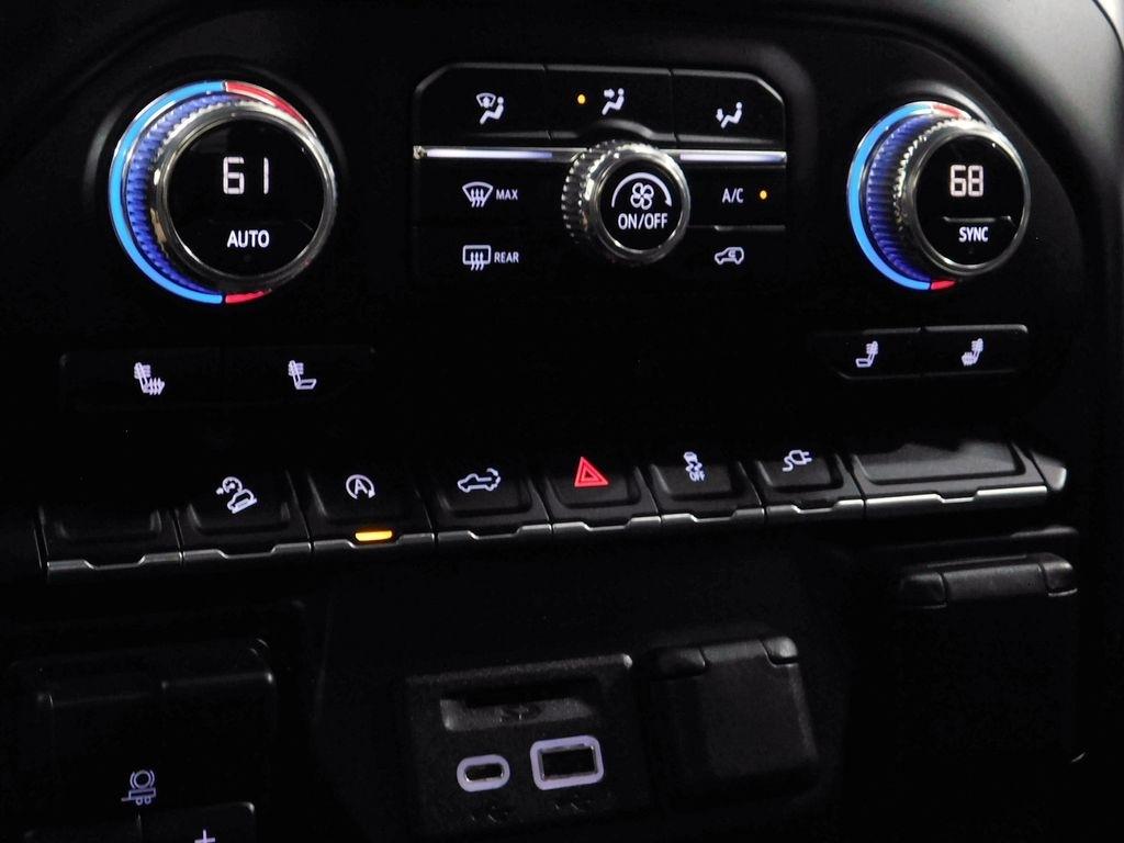 GMC Sierra 1500 SLE Double Cab 4WD 2019