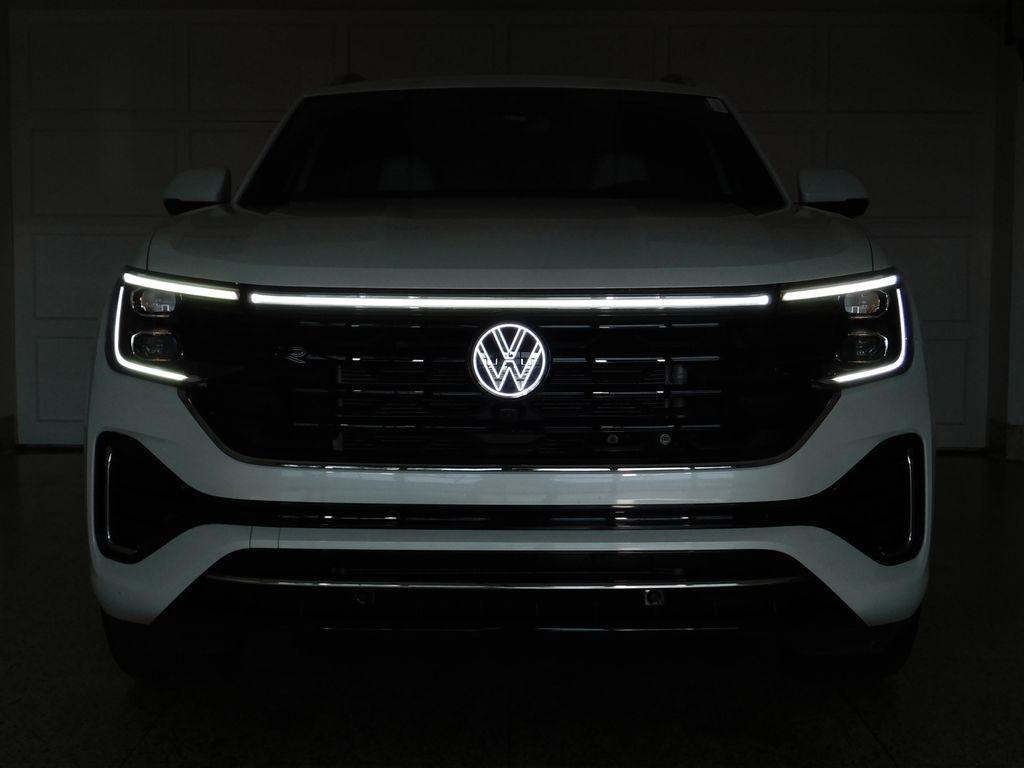 Volkswagen Atlas Cross Sport SEL Premium R-Line 4MOTION 2025